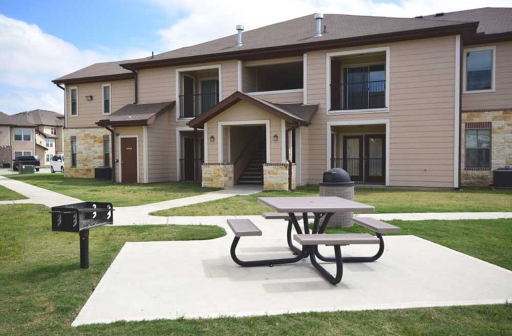 Estates at Ellington Kittle Property Group, Inc.