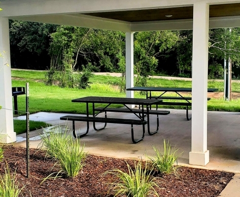 Laurel Vista 4