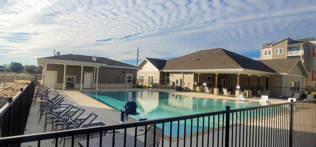 Promenade pool Promenade