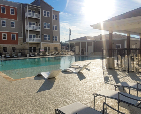 Promenade pool Promenade