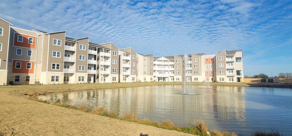 ApartmentExterior2-1 Promenade 4