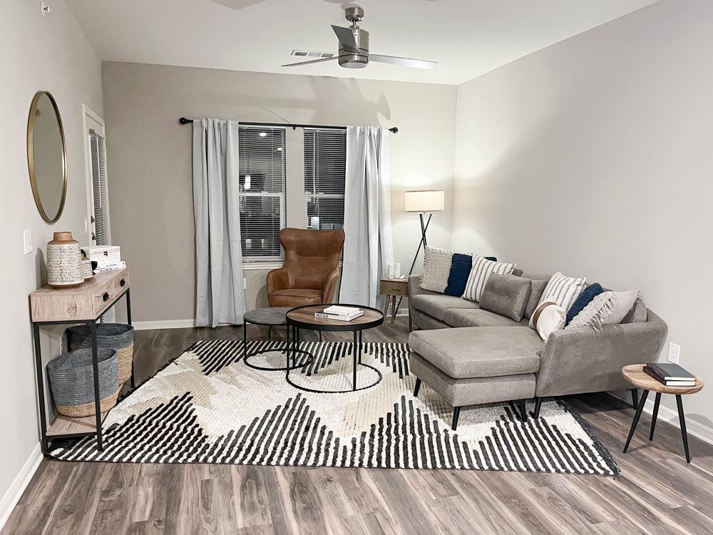 ApartmentInterior (1) Promenade 8